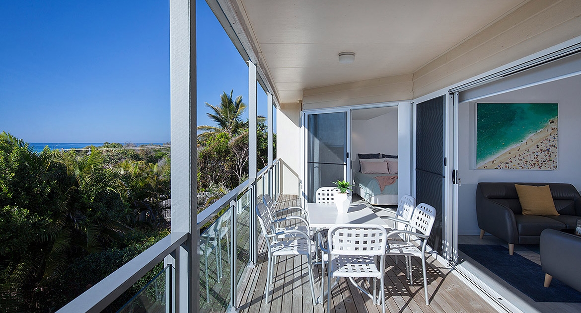 2nd floor verandah at Villa Pandanus | Sunshine Coast Holiday Homes